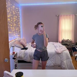 Lululemon hotty hot short 4 inch